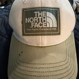 The North Face Two-Tone Logo Trucker Hat - Olive & Khaki